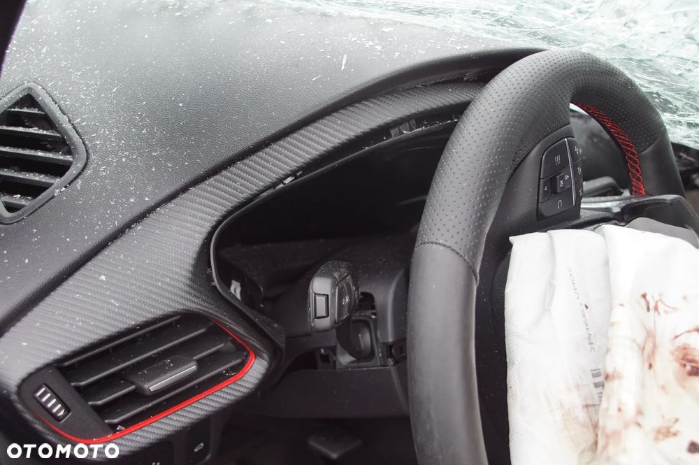 Auto na części - Ford Puma MK2 1.0 EcoBoost 125 KM B7JB N1T1-7000-DA Desert Island Blue 2023R Silnik Skrzynia Drzwi Szyba Zderzak Klapa Lampa Sterownik Moduł Czujnik Fotel Wyświetlacz Deska Kokpit Kierownica - 11