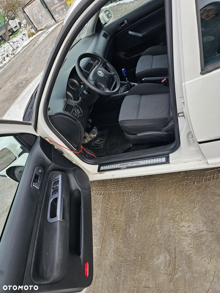 Volkswagen Bora 2.0 - 12