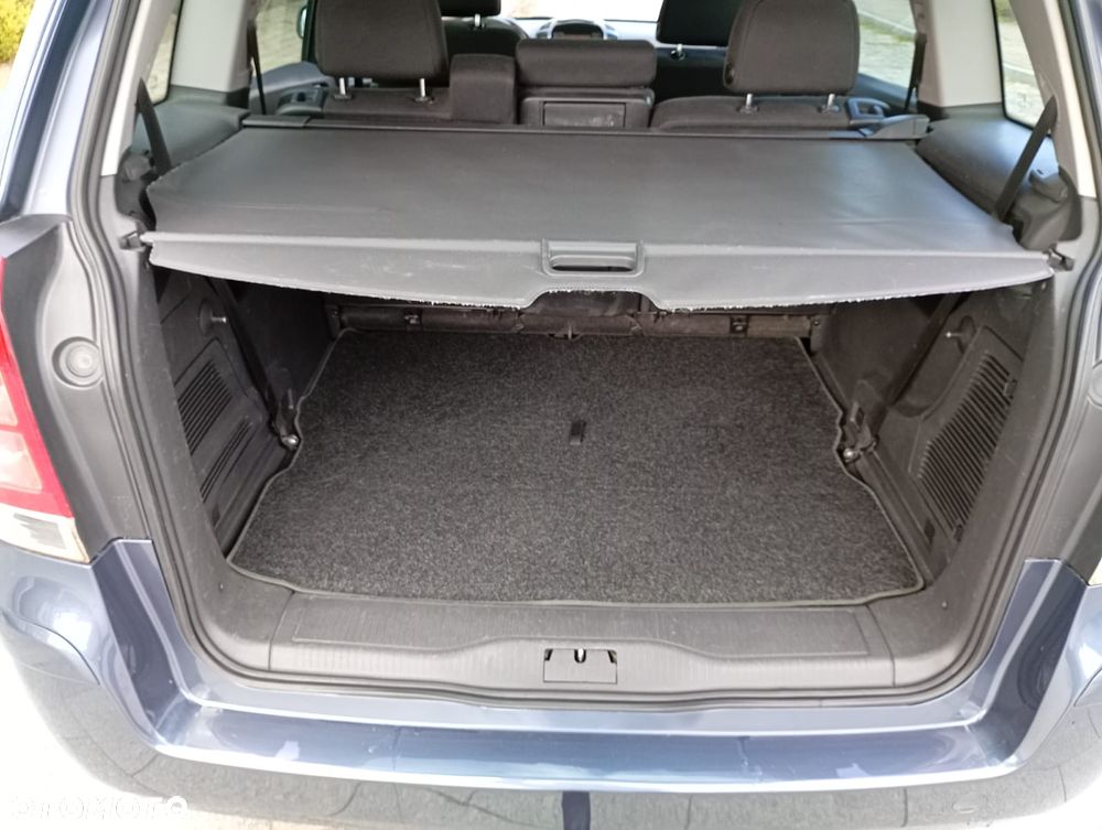 Opel Zafira 1.8 Edition 111 Jahre - 10