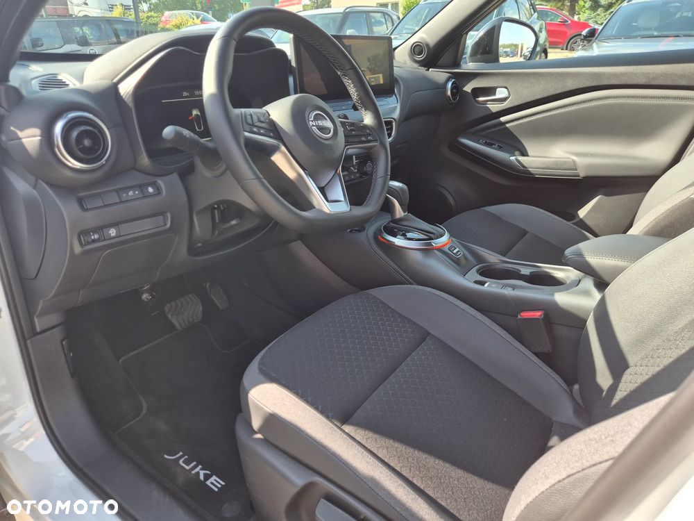Nissan Juke 1.0 DIG-T N-Connecta DCT - 11