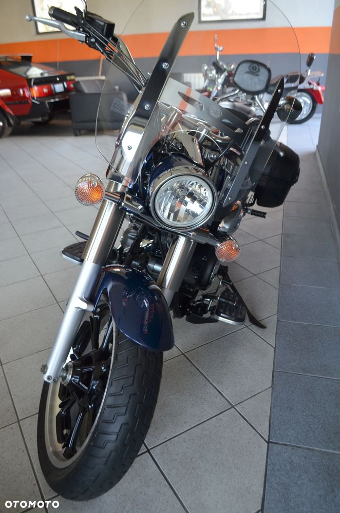 Yamaha XVS - 8