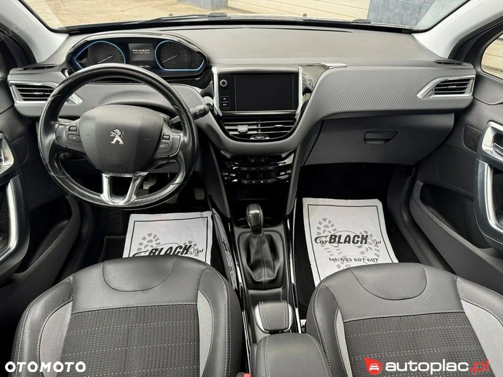 Peugeot 2008 1.2 Pure Tech GPF Allure S&S - 7