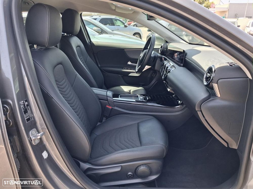 Mercedes-Benz A 250 e - 14