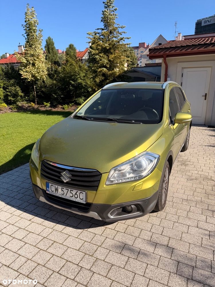 Suzuki SX4 S-Cross 1.6 Premium 4WD - 1