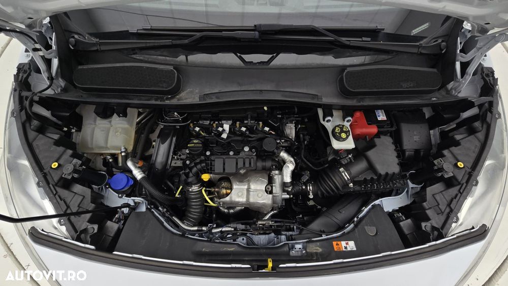 Ford Transit Connect - 24