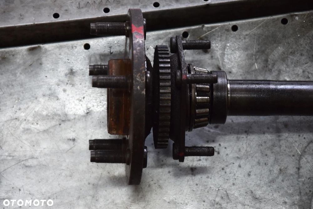 JEEP GRAND CHEROKEE WJ 2.7 CRD QT PÓŁOŚ LEWA  PRAWA TYŁ 39/11 - 18