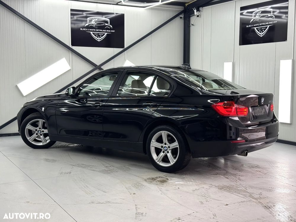 BMW Seria 3 320d Aut. - 16