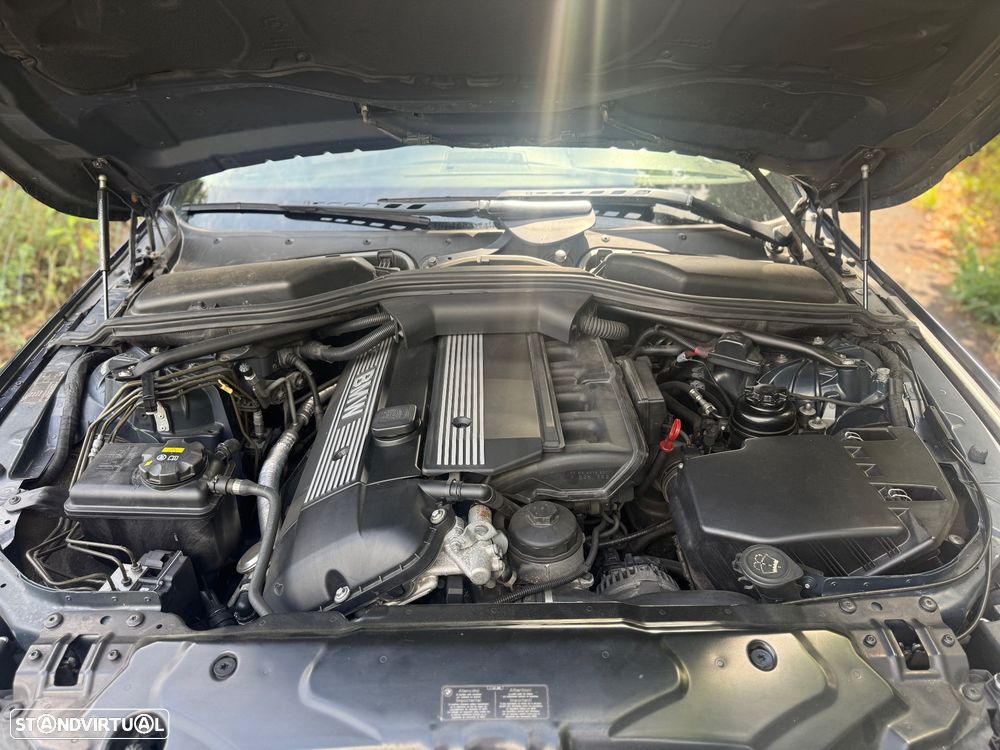 BMW 520 i - 12