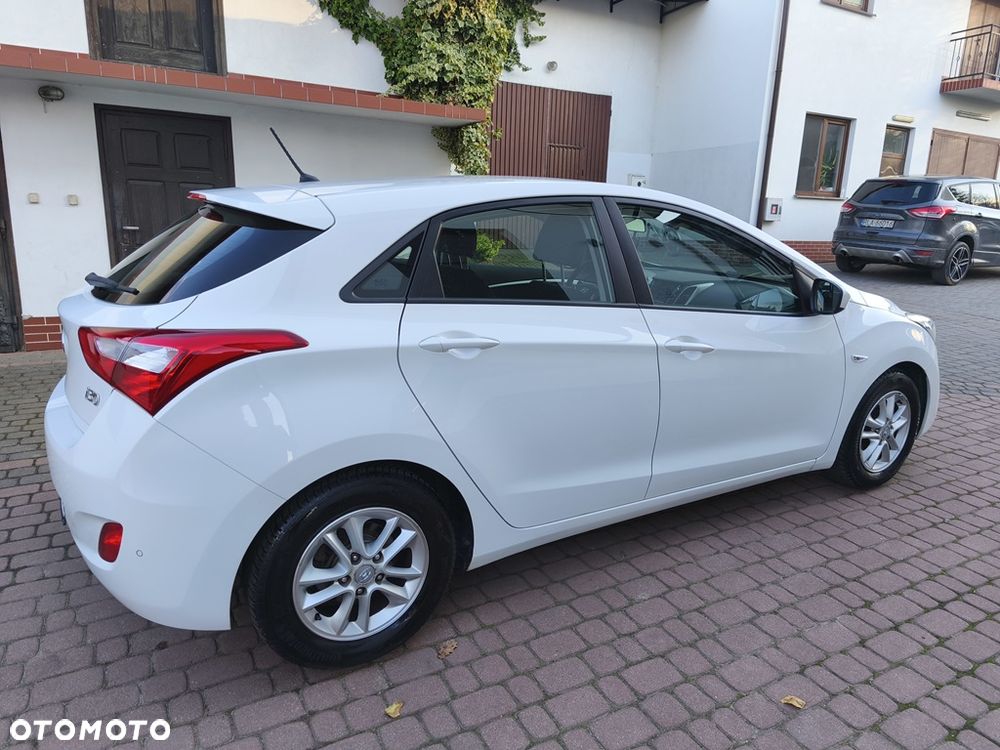 Hyundai i30 1.4 Comfort - 9