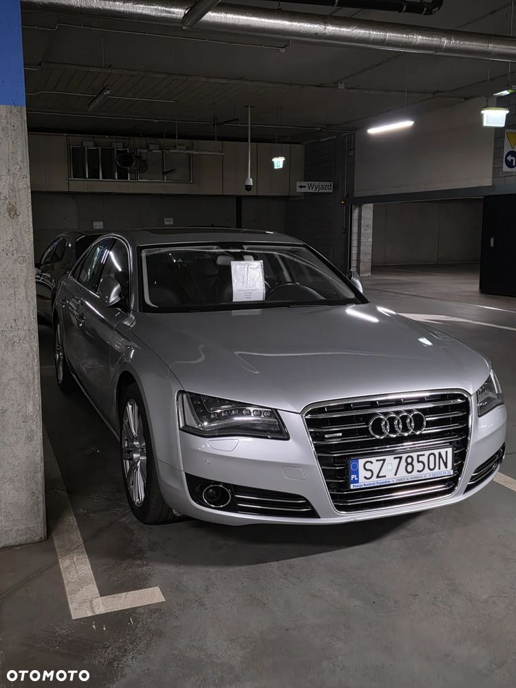 Audi A8 - 2