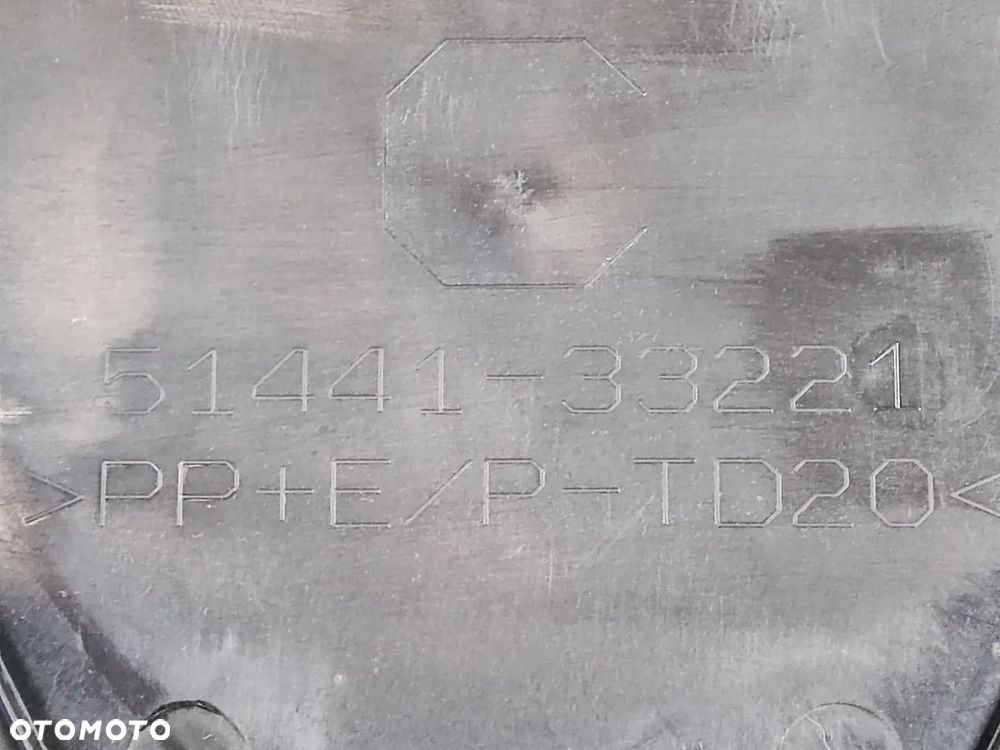 TOYOTA CAMRY 19-24r Osłona Pod Zderzak - 3