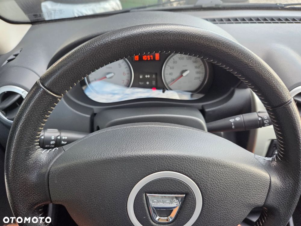 Dacia Logan 1.6 16V SL Arctica - 25