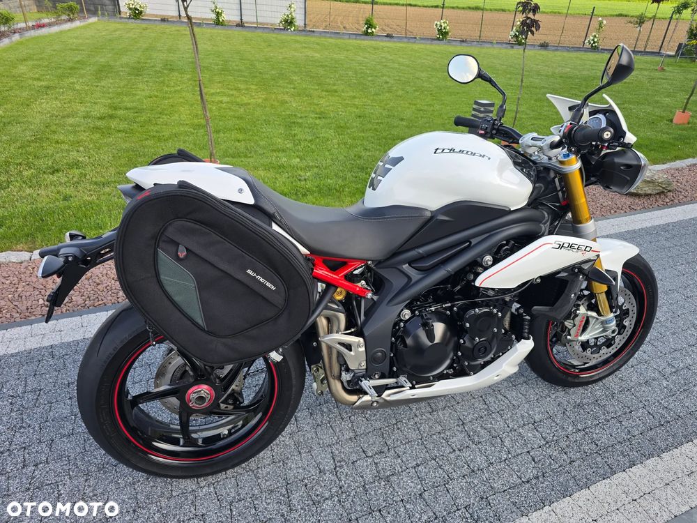 Triumph Speed Triple - 3