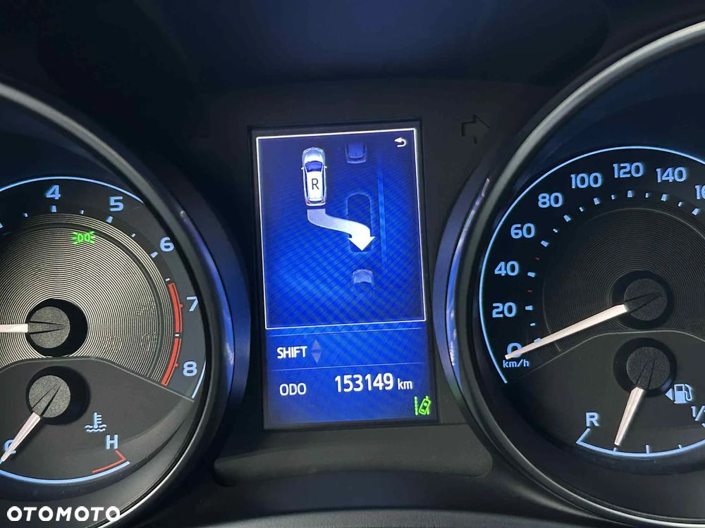 Toyota Auris 1.6 Premium - 16