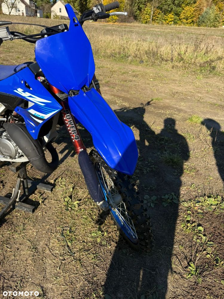Yamaha YZ - 4