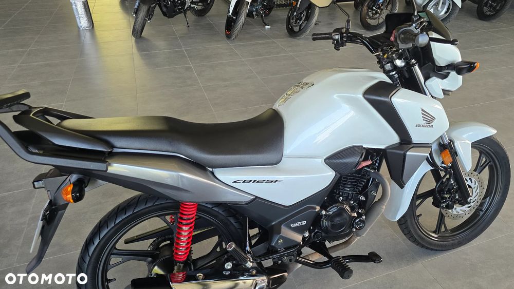 Honda CBF - 23