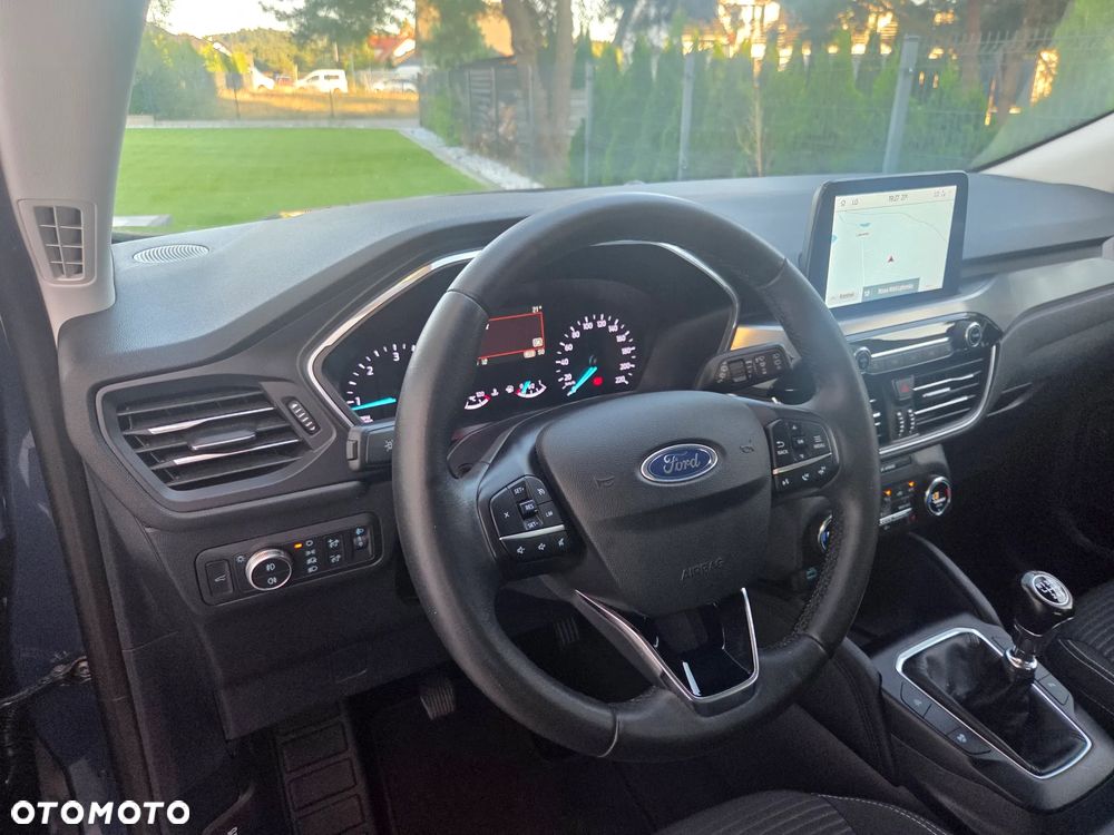 Ford Kuga 2.0 EcoBlue mHEV FWD Titanium - 32