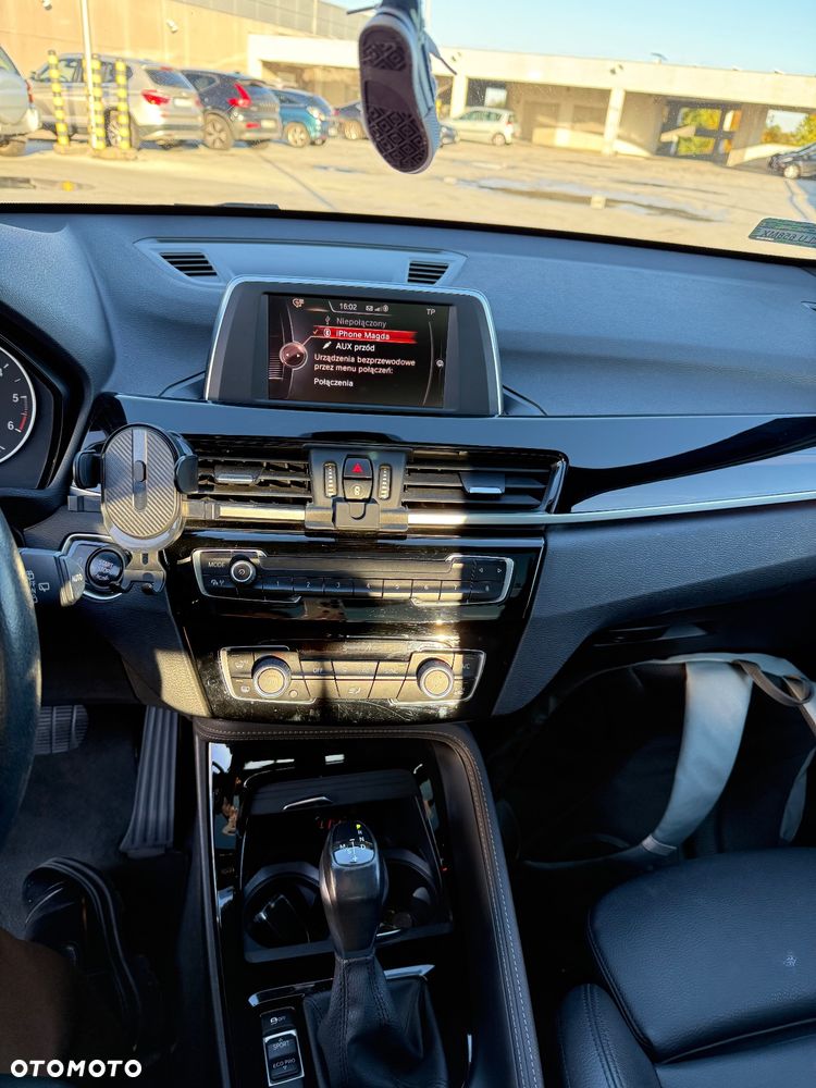 BMW X1 ver-xdrive20d-m-sportpaket - 12