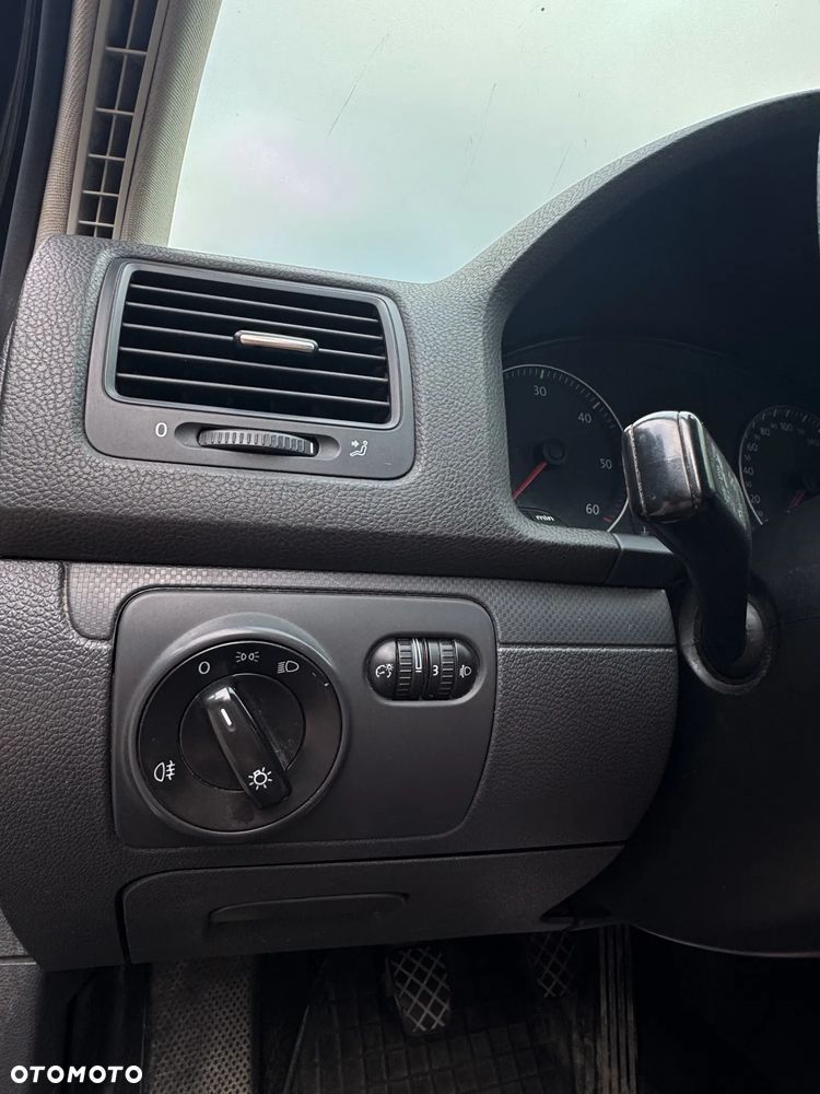 Volkswagen Golf 1.9 TDI Edition - 18