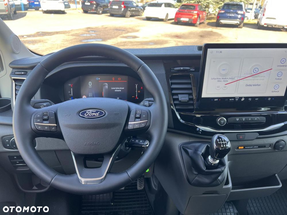 Ford Transit - 13