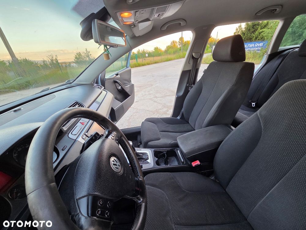 Volkswagen Passat 2.0 TDI DPF Comfortline DSG - 21