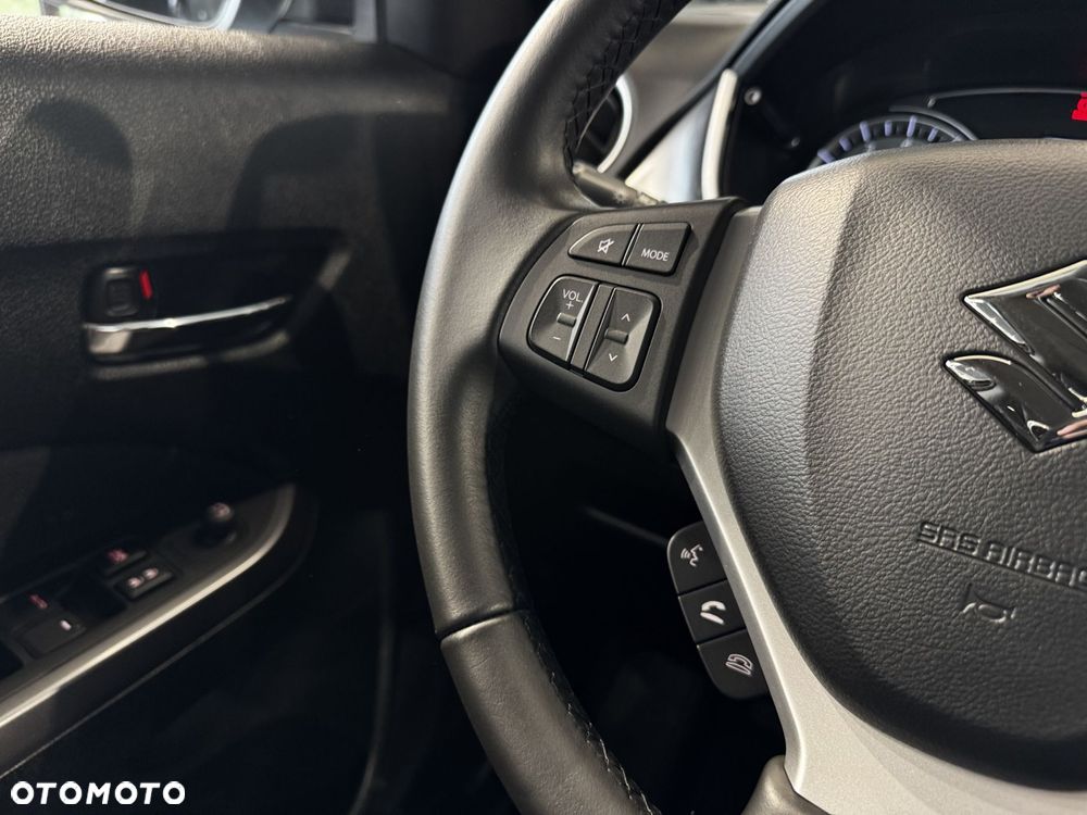 Suzuki Vitara - 21