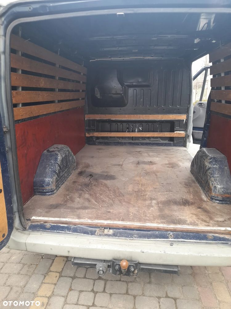 Ford Transit - 14