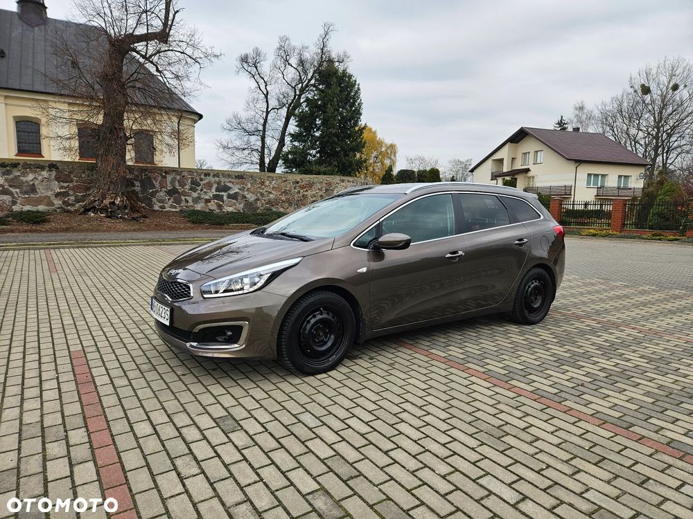 Kia Ceed 1.6 GDI L - 24