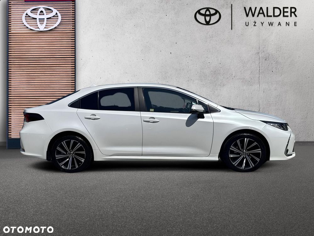 Toyota Corolla - 8