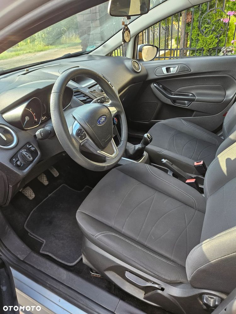Ford Fiesta - 14