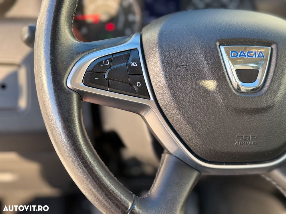 Dacia Duster Blue dCi 115 4WD Comfort - 6