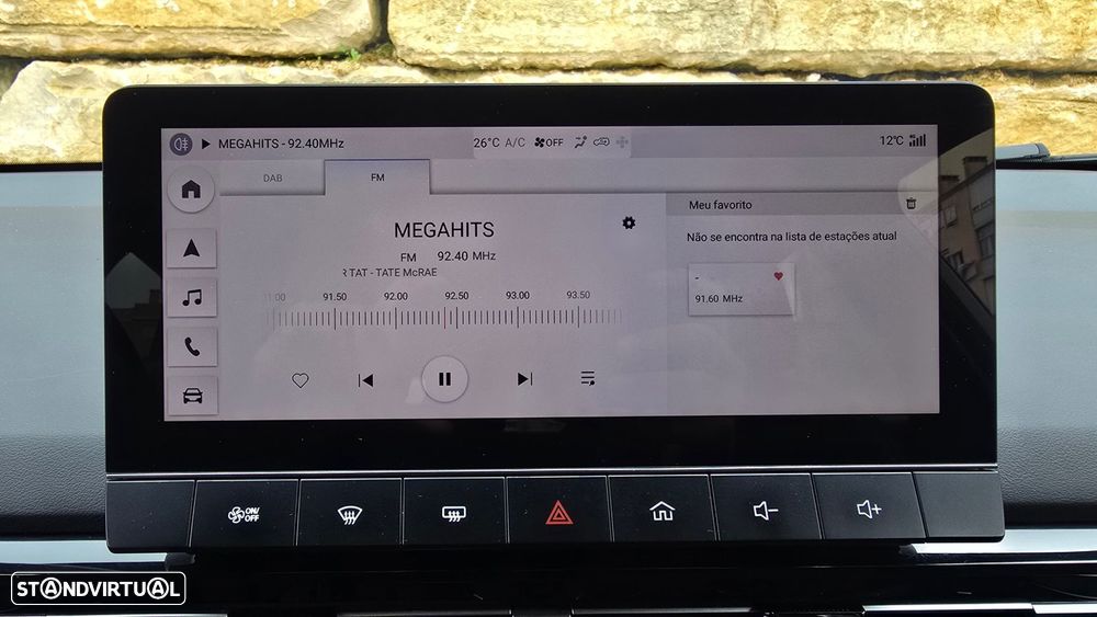 MG MG4 64 kWh Luxury - 27