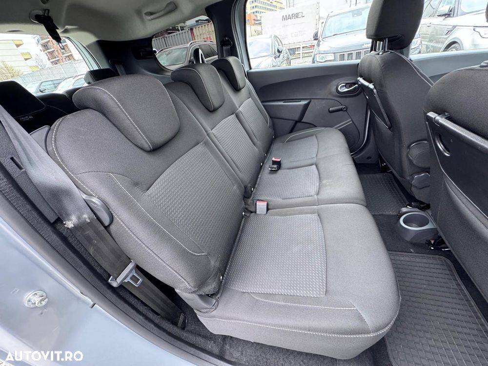 Dacia Lodgy 1.5 Blue dCi Laureate - 10