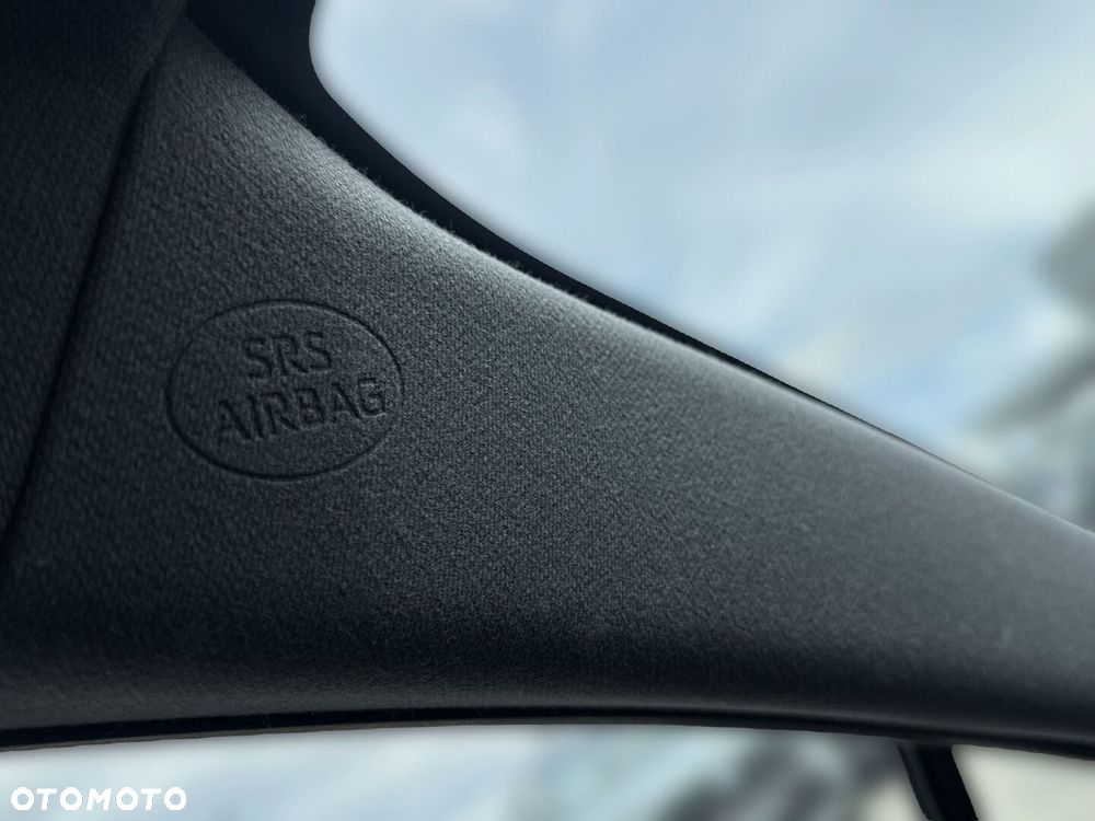 Toyota Corolla 1.8 Hybrid GR Sport - 22