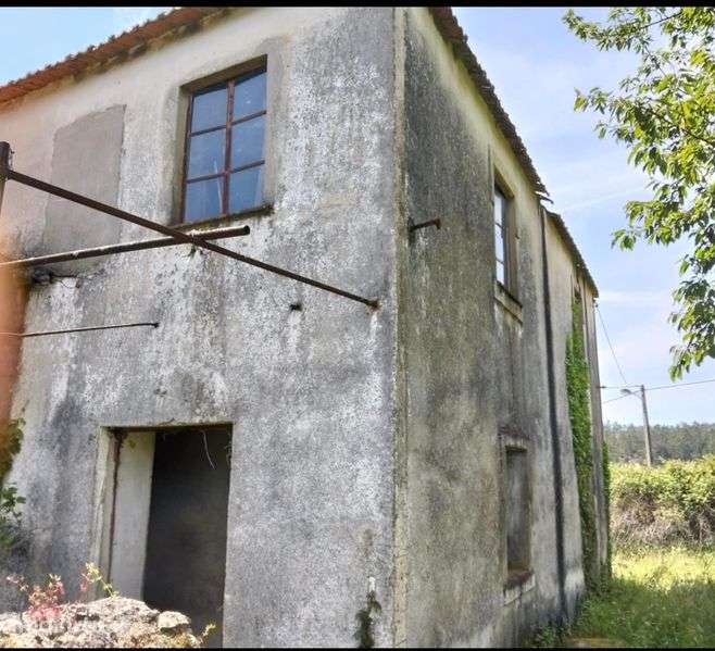 Vendo casa em ruínas com terreno - Grande imagem: 3/6