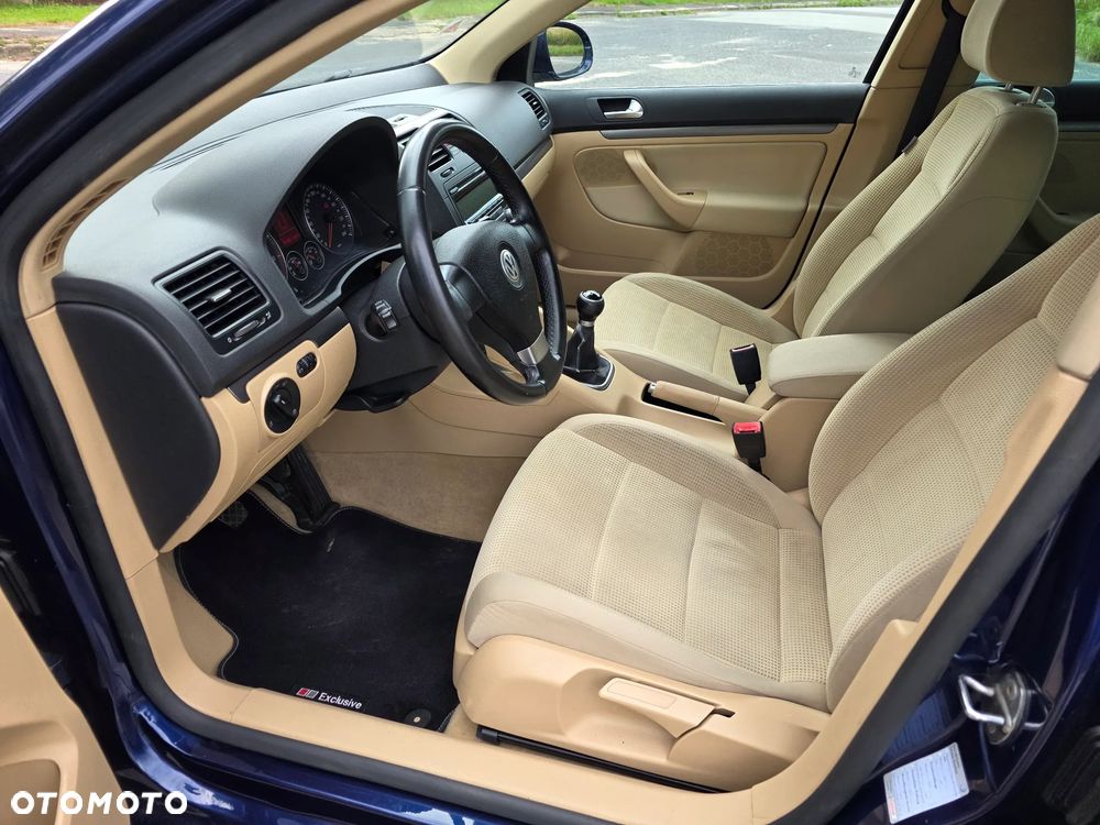 Volkswagen Golf 1.4 TSI Highline - 7