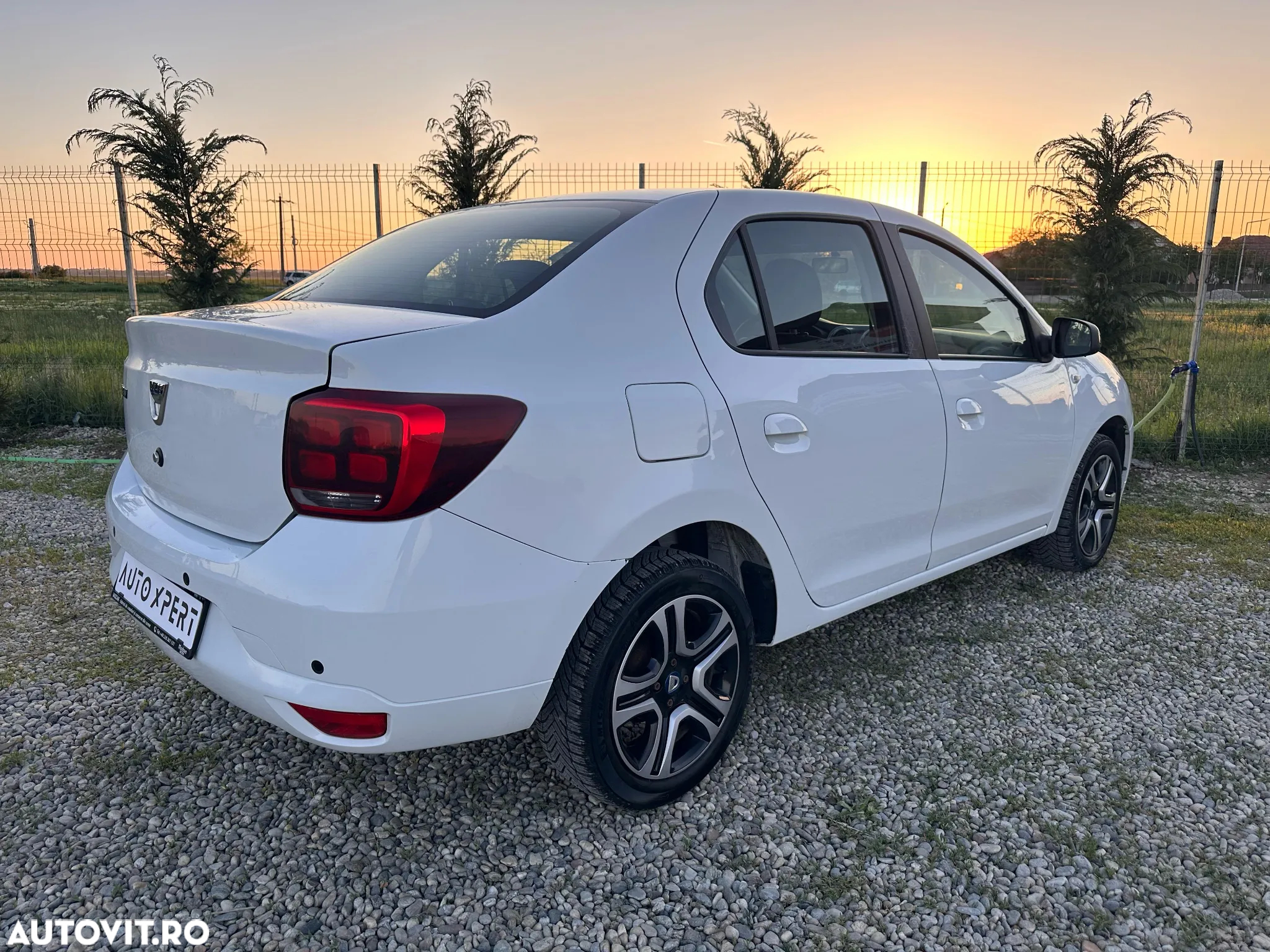 Dacia Logan 1.5 Blue dCi SL Prestige PLUS - 7