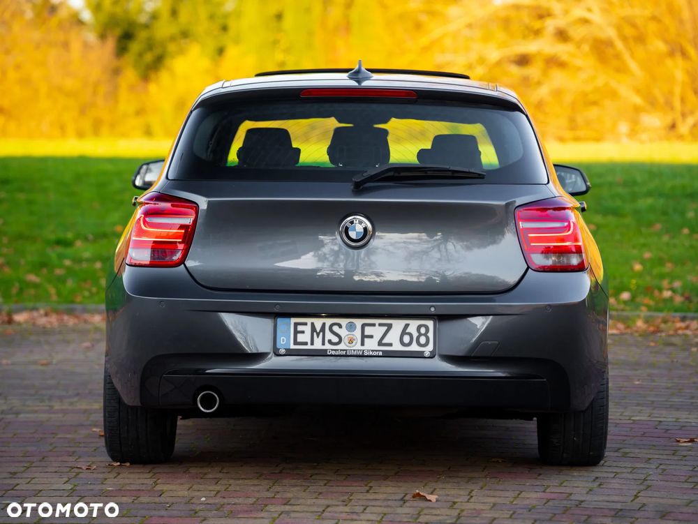 BMW Seria 1 120d Sport Line - 7