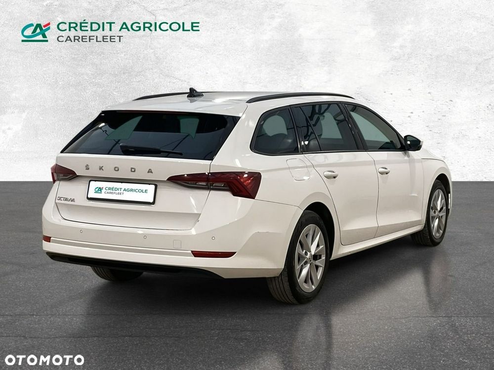 Skoda Octavia 2023 photo 5