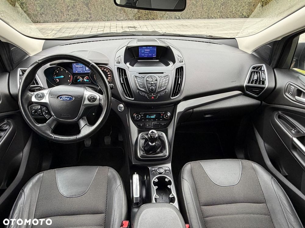 Ford Kuga 2.0 TDCi 2x4 Trend - 16