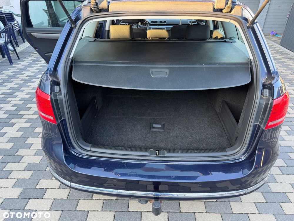 Volkswagen Passat 2.0 BlueTDI SCR Business Edition - 16