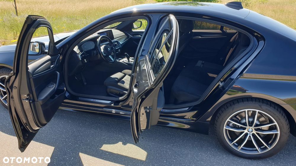 BMW Seria 5 520d MHEV Sport - 26