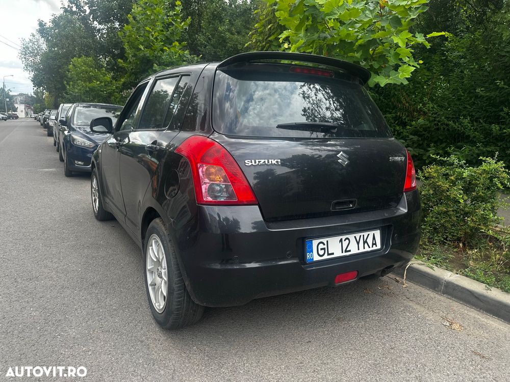 Suzuki Swift 2008 photo 4