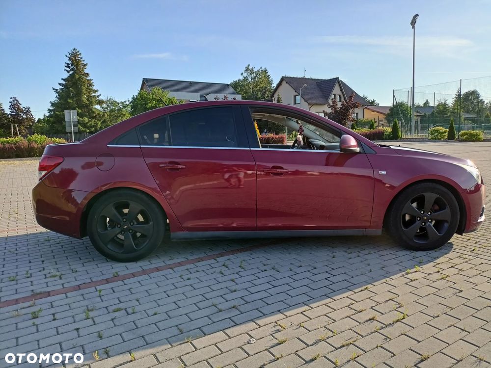 Chevrolet Cruze ver-2-0-lt - 5