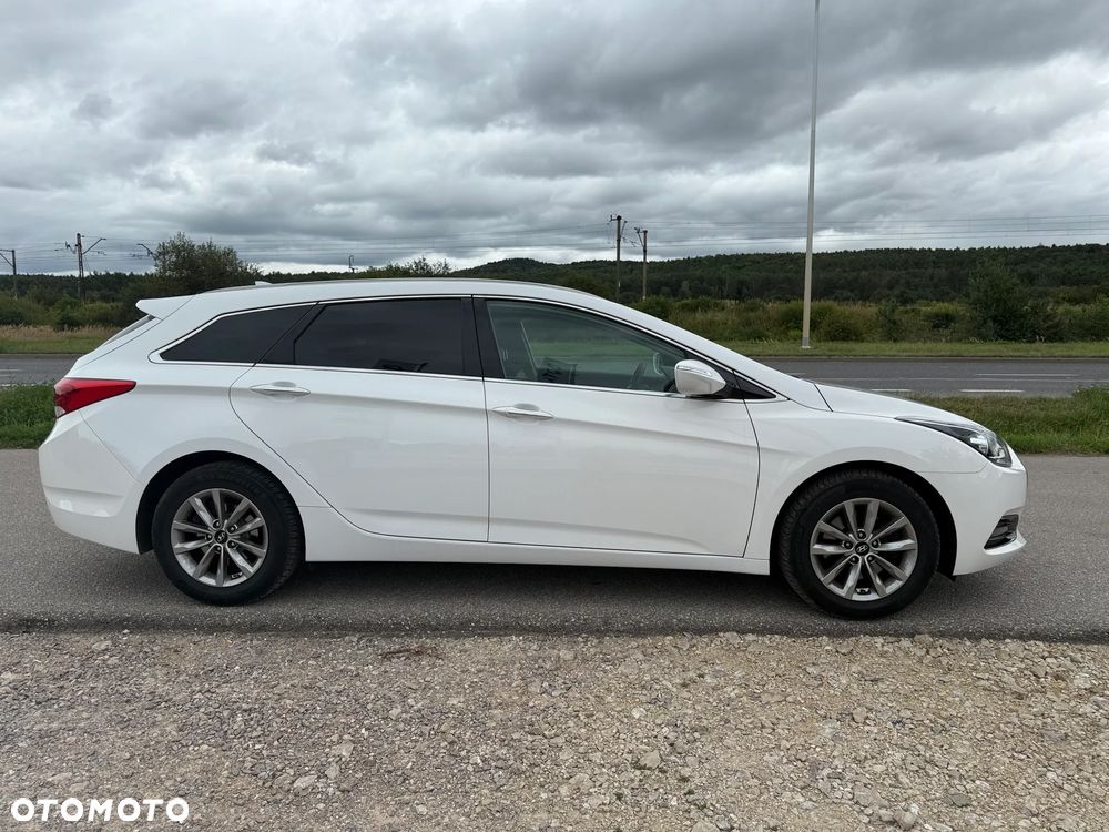 Hyundai i40 Kombi 1.7 CRDi Premium - 5