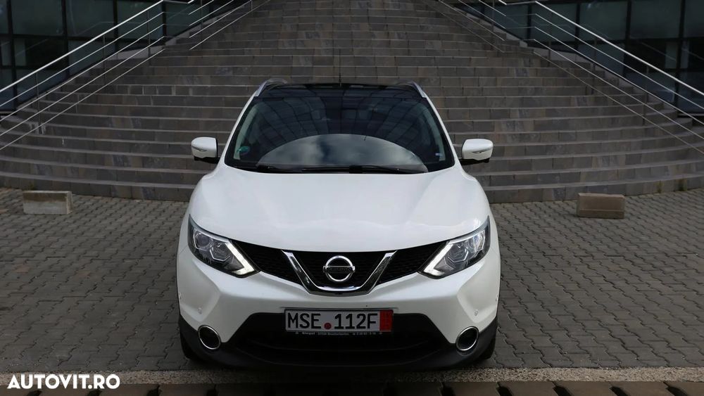 Nissan Qashqai 1.6 DCI Start/Stop 4X4-i Tekna - 1