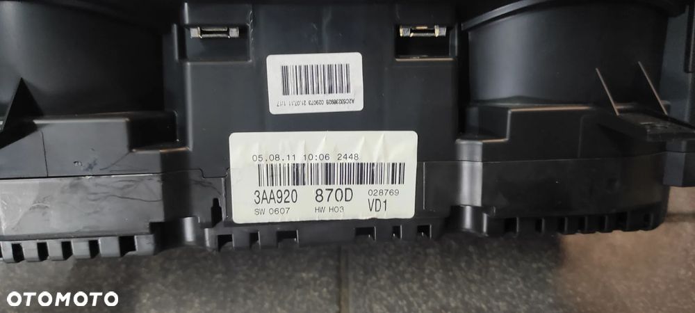 LICZNIK ZEGARY VW PASSAT B6 B7 2.0 TDI 3AA920870D - 2