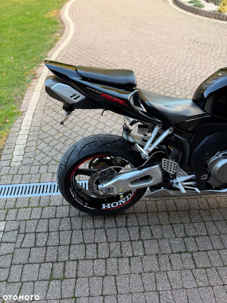Honda CBR - 26
