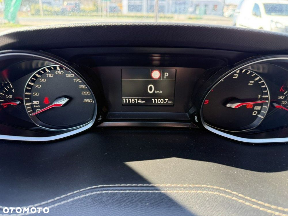 Peugeot 308 BlueHDi 130 EAT8 Stop & Start GT Pack - 29