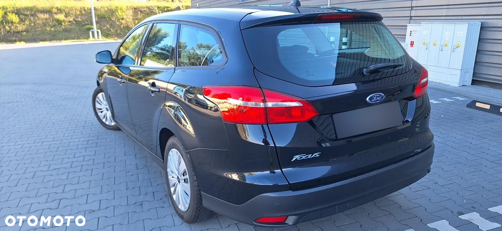 Ford Focus 1.6 SYNC Edition - 5